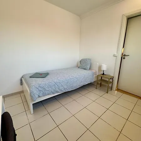 Appart hôtel Smart & Cheap For 1 Person *